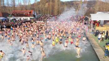 Újévi Csobbanás Szigligeten | 2026 január 1.